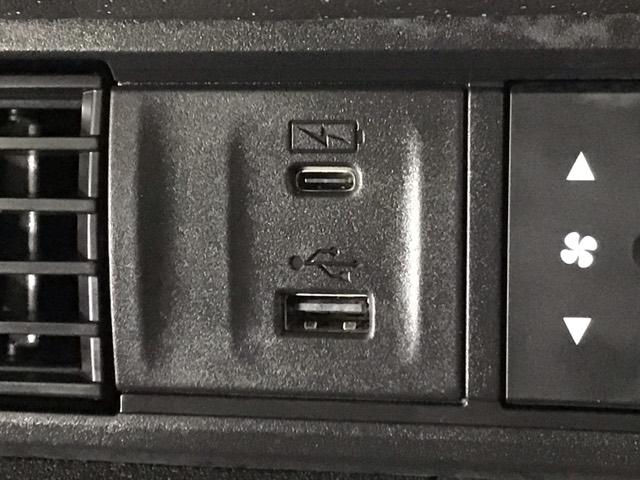 N-BOXカスタム ターボコーディネートスタイル デモカーUP・LED・ディスプレイオーディオ・純正AW・ホンダCONNECT 両側電動ドア Rカメラ クルコン スマートキ- パワーステアリング ETC VSA セキュリティ エアコン LEDライト(11枚目)