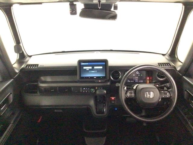 N-BOXカスタム ターボコーディネートスタイル デモカーUP・LED・ディスプレイオーディオ・純正AW・ホンダCONNECT 両側電動ドア Rカメラ クルコン スマートキ- パワーステアリング ETC VSA セキュリティ エアコン LEDライト(16枚目)
