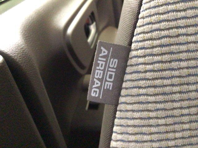 N-WGN Lホンダセンシング LED・フルセグ・メモリナビ・DVD・バックカメラ・シートヒーター・ETC ETC装備 Bモニタ 誤発進抑制 LEDランプ 横滑り防止機能 USBポート セキュリティアラーム キーフリー ナビTV(27枚目)