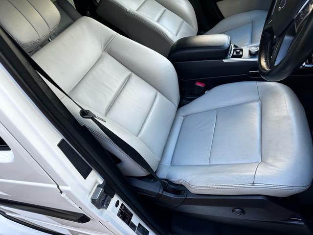 Ｇクラス Ｇ３５０ｄ　Ｇ３５０ｄ（５名）　後期モデル・ガラスサンルーフ・ホワイトレザーシート・ＡＭＧ２２インチアルミホイール・純正ナビ・地デジＴＶ・シートヒーター・パワーシート・デジタルインナーミラー・ドライブレコーダー（16枚目）