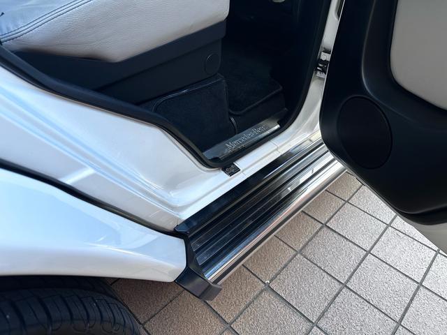 Ｇクラス Ｇ３５０ｄ　Ｇ３５０ｄ（５名）　後期モデル・ガラスサンルーフ・ホワイトレザーシート・ＡＭＧ２２インチアルミホイール・純正ナビ・地デジＴＶ・シートヒーター・パワーシート・デジタルインナーミラー・ドライブレコーダー（68枚目）