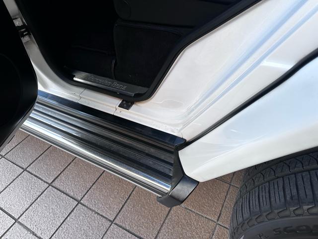 Ｇクラス Ｇ３５０ｄ　Ｇ３５０ｄ（５名）　後期モデル・ガラスサンルーフ・ホワイトレザーシート・ＡＭＧ２２インチアルミホイール・純正ナビ・地デジＴＶ・シートヒーター・パワーシート・デジタルインナーミラー・ドライブレコーダー（70枚目）
