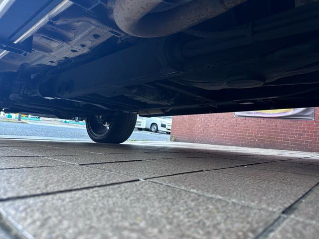 Ｇクラス Ｇ３５０ｄ　Ｇ３５０ｄ（５名）　後期モデル・ガラスサンルーフ・ホワイトレザーシート・ＡＭＧ２２インチアルミホイール・純正ナビ・地デジＴＶ・シートヒーター・パワーシート・デジタルインナーミラー・ドライブレコーダー（74枚目）