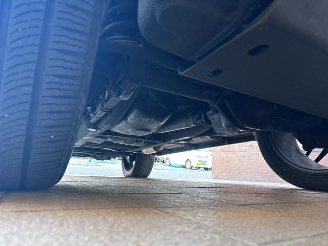 Ｇクラス Ｇ３５０ｄ　Ｇ３５０ｄ（５名）　後期モデル・ガラスサンルーフ・ホワイトレザーシート・ＡＭＧ２２インチアルミホイール・純正ナビ・地デジＴＶ・シートヒーター・パワーシート・デジタルインナーミラー・ドライブレコーダー（79枚目）