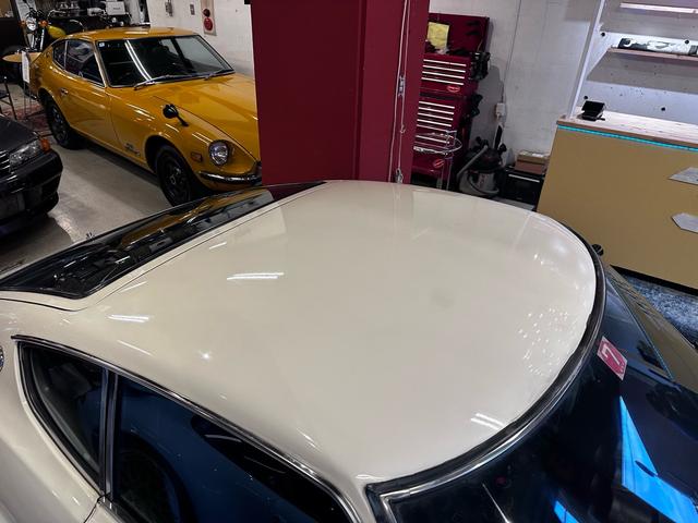 フェアレディZ ノーマル車両・SUツインキャブレター・ワタナベ14インチアルミ・純正シート・(11枚目)