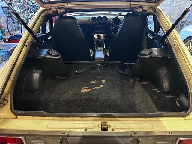 フェアレディZ ノーマル車両・SUツインキャブレター・ワタナベ14インチアルミ・純正シート・(25枚目)