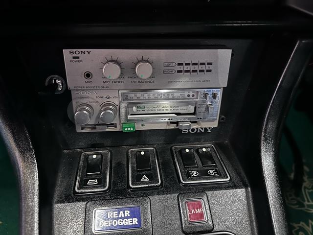 フェアレディZ ノーマル車両・SUツインキャブレター・ワタナベ14インチアルミ・純正シート・(57枚目)