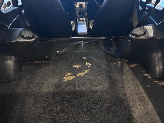 フェアレディZ ノーマル車両・SUツインキャブレター・ワタナベ14インチアルミ・純正シート・(64枚目)