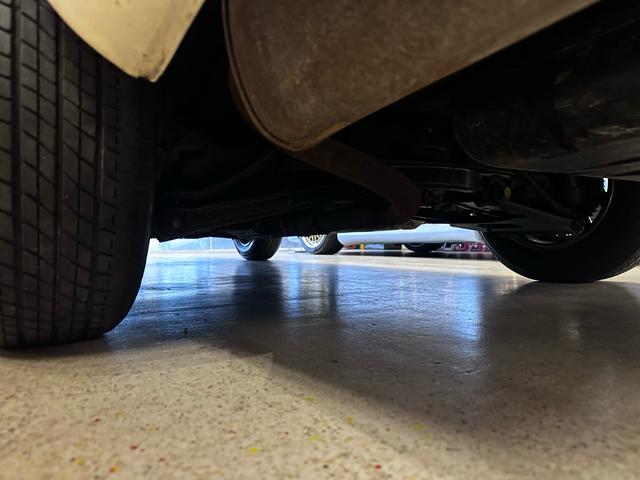 フェアレディZ ノーマル車両・SUツインキャブレター・ワタナベ14インチアルミ・純正シート・(72枚目)