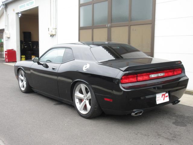 SRT8 6速MT ブレンボブレーキ ナビTV 新車並行(7枚目)