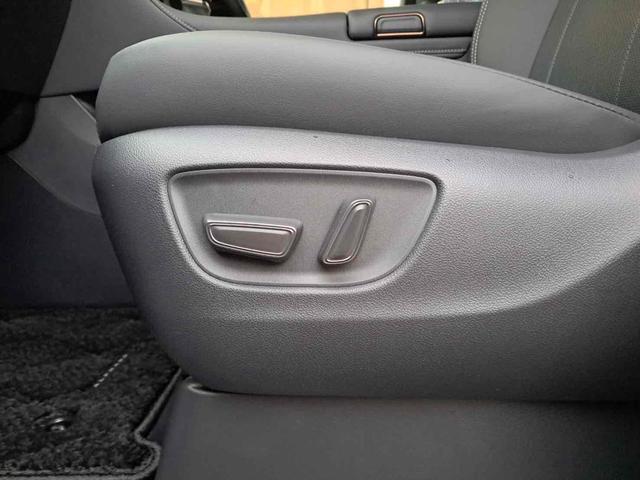 アルファード Ｚ　登録済未使用車　ナビ　ＴＶ　クリアランスソナー　オートクルーズコントロール　パークアシスト　衝突被害軽減システム　両側電動スライドドア　ＬＥＤヘッドランプ　サンルーフ　電動リアゲート　スマートキー（21枚目）