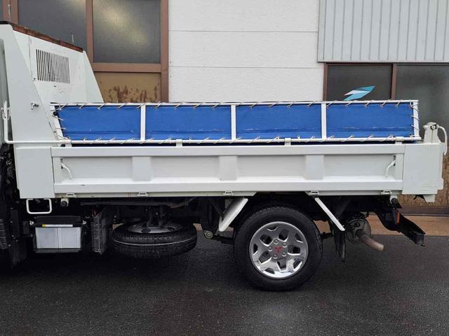 キャンター ダンプ　トラック　後輪ダブル　電動格納ミラー　エアコン　運転席エアバッグ　ＵＳＢ　ミュージックプレイヤー接続可　Ｂｌｕｅｔｏｏｔｈ（9枚目）