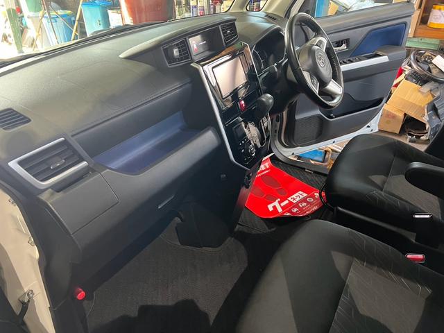 タンク カスタムG ナビ TV バックカメラ ETC 両側パワースライド 前後クリアランスソナー スマートキー LEDヘッドライト オートライト オートエアコン 14インチアルミ アイドリングストップ オートハイビーム(4枚目)