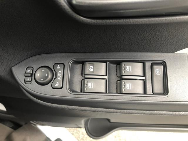 X 4WD 禁煙車 届出済未使用車 バックカメラ 両側スライド・片側電動 クリアランスソナー レーンアシスト 衝突被害軽減システム オートライト LEDヘッドランプ スマートキー アイドリングストップ(10枚目)