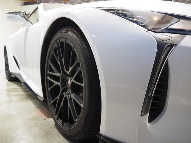 ＬＣ ＬＣ５００　コンバーチブル　ＤＯＰ　ＴＲＤ２１インチホイール　ＯＰ　マークレビンソン　ＢＳＭ．ＲＣＴＡ．ＬＫＡ　ＤＯＰ　ＴＲＤエアロブラックエディション　アダプティブクルーズコントロール　純正アルミホイール（16枚目）