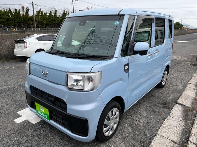 Ｄデラックス　ＳＡＩＩ　ＣＶＴ　４ＷＤ　２人乗り　衝突軽減サポート　地デジナビＢｌｕｅｔｏｏｔｈ機能付　アイドリングストップ　キーレス　ＥＴＣ　パワーウィンドウ　電格ミラー(12枚目)