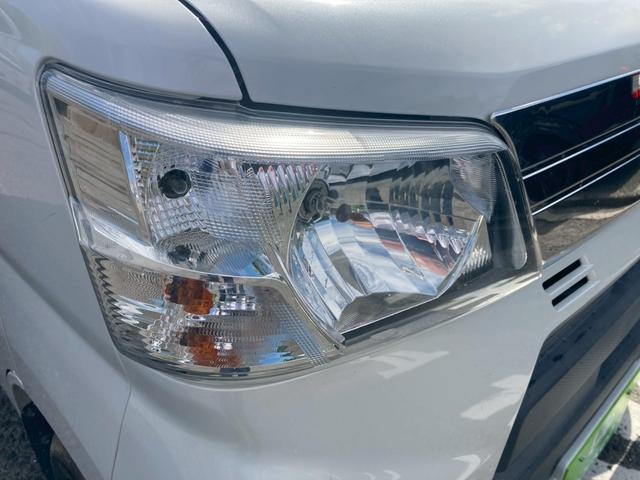 ハイゼットカーゴ クルーズＳＡＩＩＩ　ハイルーフ　インパネ４速ＡＴ　衝突被害軽減ブレーキ　車線逸脱警報装置　横滑り防止装置　ハイビームアシスト　パーキングセンサー　エアコン　パワステ　パワーウィンドウ　Ｗエアバッグ（25枚目）
