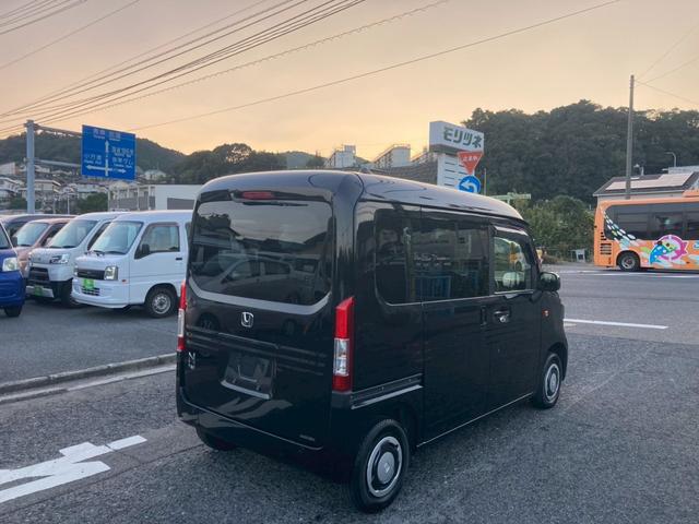 N-VAN+スタイル ファン ホンダセンシング 社外ナビ バックモニター 衝突被害軽減ブレーキ 車線逸脱警報装置 横滑り防止装置 オートエアコン LEDヘッドライト プッシュスタート スマートキー 盗難警報装置(14枚目)