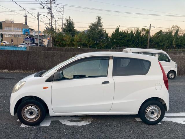 プレオ Ａ　３ドアバン　ＣＶＴ　ラジオチューナー　エアコン　パワステ　パワーウィンドウ　Ｗエアバッグ　ＡＢＳ　キーレスエントリー　盗難警報装置（11枚目）