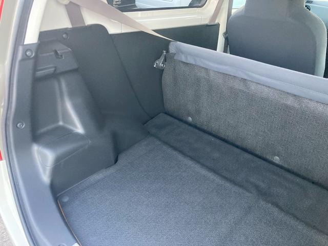 プレオ Ａ　３ドアバン　ＣＶＴ　ラジオチューナー　エアコン　パワステ　パワーウィンドウ　Ｗエアバッグ　ＡＢＳ　キーレスエントリー　盗難警報装置（24枚目）