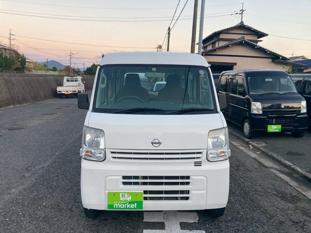 ＮＶ１００クリッパーバン ＤＸ　ハイルーフ　４ＷＤ　５ＡＧＳ車　社外ワンセグナビ　エアコン　パワステ　Ｗエアバッグ　衝突安全ボディ（8枚目）