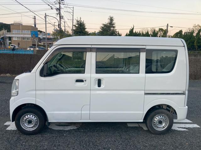 ＮＶ１００クリッパーバン ＤＸ　ハイルーフ　４ＷＤ　５ＡＧＳ車　社外ワンセグナビ　エアコン　パワステ　Ｗエアバッグ　衝突安全ボディ（11枚目）