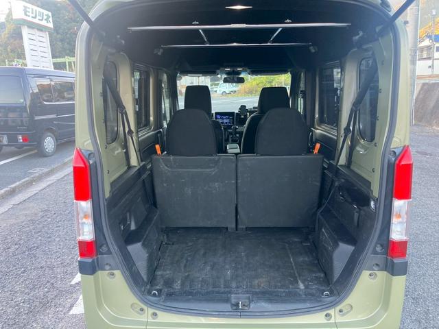 Ｎ－ＶＡＮ＋スタイル ファン・ターボホンダセンシング　純正ナビ　バックカメラ　アダプティブクルーズコントロール　衝突被害軽減ブレーキ　車線逸脱警報装置　横滑り防止装置　オートエアコン　ＬＥＤヘッドライト　プッシュスタート　スマートキー　盗難警報装置（16枚目）