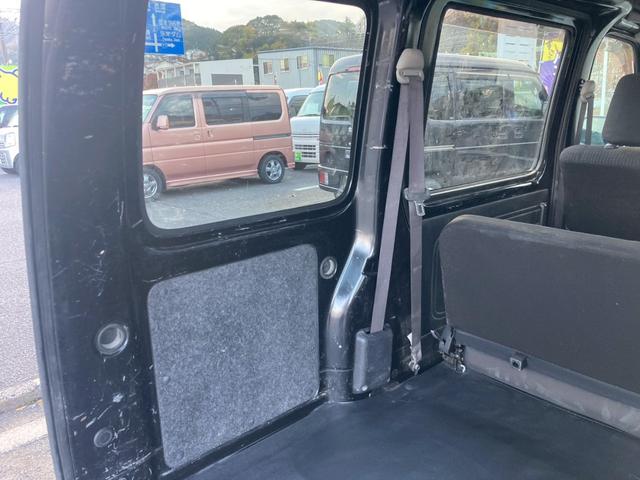 ピクシスバン クルーズターボ　ＳＡＩＩＩ　インパネ４速ＡＴ　衝突被害軽減ブレーキ　車線逸脱警報装置　横滑り防止装置　パーキングセンサー　ＬＥＤヘッドライト　キーレスエントリー　エアコン　パワステ　パワーウィンドウ（23枚目）