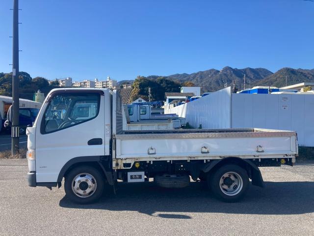 キャンター 平ボディ ディーゼルターボ 積載量2.0t インパネ5速MT ラジオチューナー エアコン パワステ パワーウィンドウ フロントフォグランプ(9枚目)