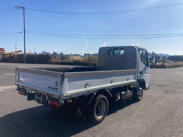 キャンター 平ボディ ディーゼルターボ 積載量2.0t インパネ5速MT ラジオチューナー エアコン パワステ パワーウィンドウ フロントフォグランプ(12枚目)