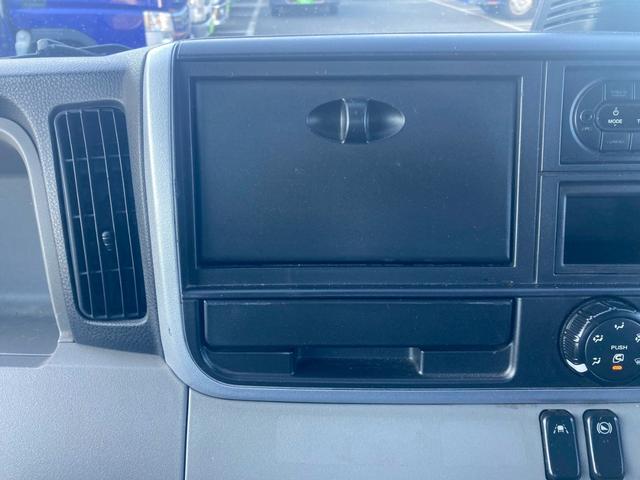 キャンター 平ボディ ディーゼルターボ 積載量2.0t インパネ5速MT ラジオチューナー エアコン パワステ パワーウィンドウ フロントフォグランプ(21枚目)