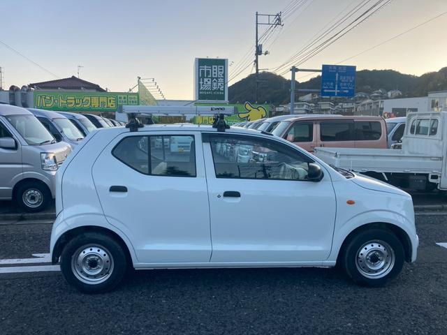 アルト VP オートギヤシフト 社外ナビ バックモニター BLUETOOTHオーディオ ABS キーレスエントリー 盗難警報装置 エアコン パワステ パワーウィンドウ Wエアバッグ(10枚目)