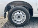 クルーズＳＡＩＩＩ　ハイルーフ　インパネ４速ＡＴ　衝突被害軽減ブレーキ　車線逸脱警報装置　横滑り防止装置　ハイビームアシスト　パーキングセンサー　エアコン　パワステ　パワーウィンドウ　Ｗエアバッグ（26枚目）