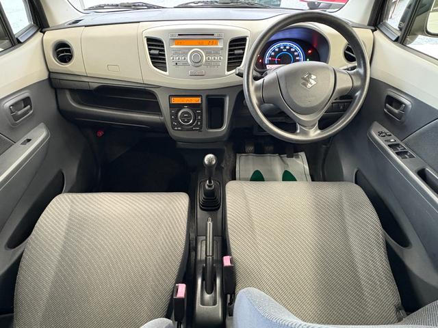 ワゴンＲ ＦＸ　５速マニュアル　純正オーディオ　走行３００００キロ　ＡＵＸ入力　前後ドライブレコーダー　運転席シートヒーター　オートエアコン　フルフラット　キーレス　電動格納ミラー　アイドリングストップ　禁煙車（6枚目）