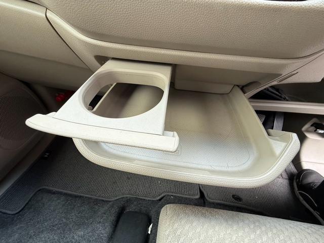 Ｎ－ＷＧＮ Ｇ・Ｌパッケージ　ＥＴＣ　ナビ　バックカメラ　ＨＩＤヘッドライト　オートライト　スマートキー　オートエアコン　電動格納ミラー　アイドリングストップ　ベンチシート　盗難防止システム　ＡＢＳ　横滑り防止装置（9枚目）