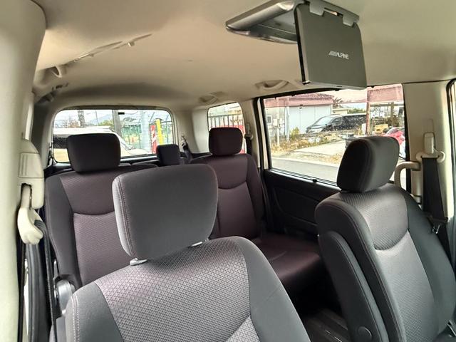 セレナ ハイウェイスター 8人乗り 前後ドライブレコーダー ETC ナビ フルセグTV Bluetooth CD DVD スマートキー オートエアコン 電動格納ミラー AW17インチ ABS 横滑り防止装置 3列シート(14枚目)