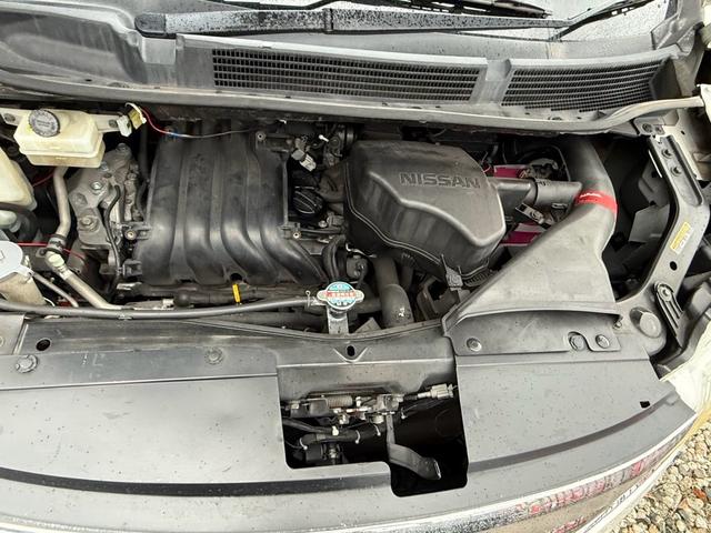 セレナ ハイウェイスター 8人乗り 前後ドライブレコーダー ETC ナビ フルセグTV Bluetooth CD DVD スマートキー オートエアコン 電動格納ミラー AW17インチ ABS 横滑り防止装置 3列シート(26枚目)