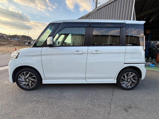 スペーシアカスタム ＴＳ　インタークーラーターボ　両側電動スライドドア　ＥＴＣ　ナビ　バックカメラ　ＴＶ　Ｂｌｕｅｔｏｏｔｈ　ミュージックプレイヤー接続可　スマートキー　オートエアコン　電動格納ミラー　アルミホイール（17枚目）