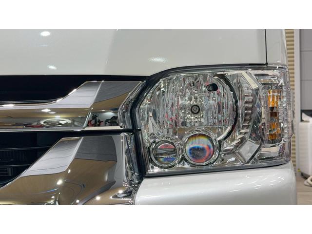 ハイエースワゴン グランドキャビン 登録済未使用車 禁煙車 10人乗り 左側電動スライドドア 衝突被害軽減システム レーンアシスト スマートキー LEDヘッドライト オートエアコン バックソナー デジタルインナーミラー(14枚目)