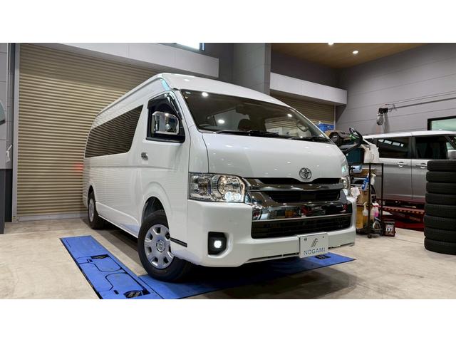 ハイエースワゴン グランドキャビン 登録済未使用車 禁煙車 10人乗り 左側電動スライドドア 衝突被害軽減システム レーンアシスト スマートキー LEDヘッドライト オートエアコン バックソナー デジタルインナーミラー(20枚目)