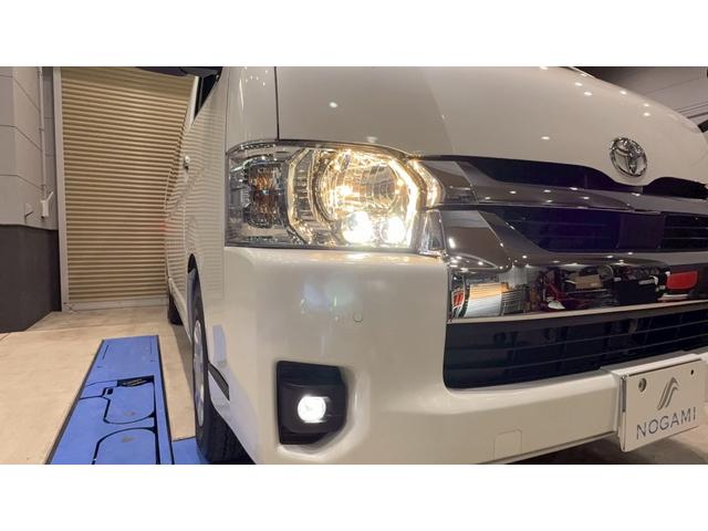ハイエースワゴン グランドキャビン 登録済未使用車 禁煙車 10人乗り 左側電動スライドドア 衝突被害軽減システム レーンアシスト スマートキー LEDヘッドライト オートエアコン バックソナー デジタルインナーミラー(21枚目)