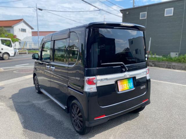 タント カスタムＸリミテッド　スマートキー　パワースライドドア　ＥＴＣ　バックカメラ　新品タイヤ　ナビ　テレビ　ＣＤ　ＳＤ　ミュージックサーバー　オートエアコン　ＨＩＤ　ベンチシート　衝突安全ボディ　新品タイヤバッテリー付き（9枚目）