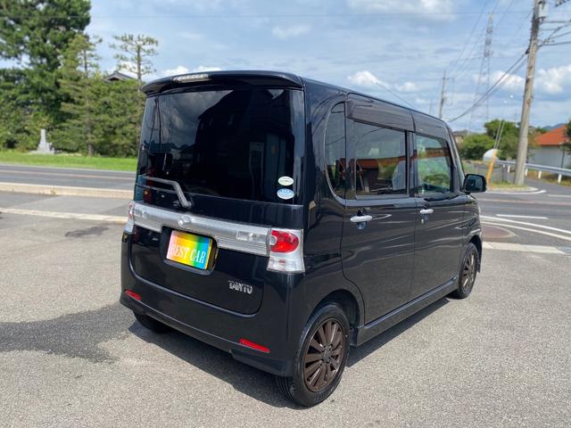 タント カスタムＸリミテッド　スマートキー　パワースライドドア　ＥＴＣ　バックカメラ　新品タイヤ　ナビ　テレビ　ＣＤ　ＳＤ　ミュージックサーバー　オートエアコン　ＨＩＤ　ベンチシート　衝突安全ボディ　新品タイヤバッテリー付き（11枚目）