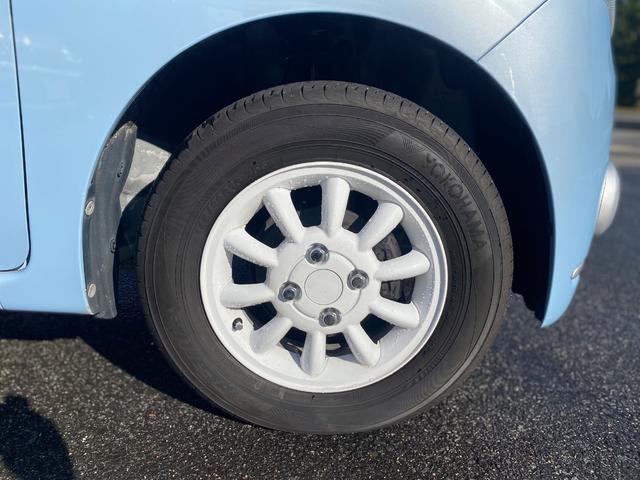 ミラココア ココアプラスＸ　スマートキー　ＨＤＤナビ　フルセグテレビ　ＤＶＤ　ＳＤ　Ｂｌｕｅｔｏｏｔｈ　ドライブレコーダー　ＥＴＣ　オートエアコン　ベンチシート　社外アルミホイール　走行８万キロ台　スタッドレス付き（8枚目）