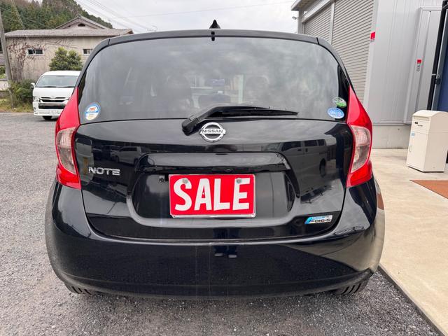 ノート X DIG-S アイドリングストップ プッシュスタート スマートキー キーレス エアコン エアバッグ パワーステアリング パワーウィンドウ オートマ(3枚目)