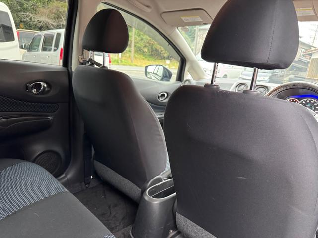 ノート X DIG-S アイドリングストップ プッシュスタート スマートキー キーレス エアコン エアバッグ パワーステアリング パワーウィンドウ オートマ(12枚目)