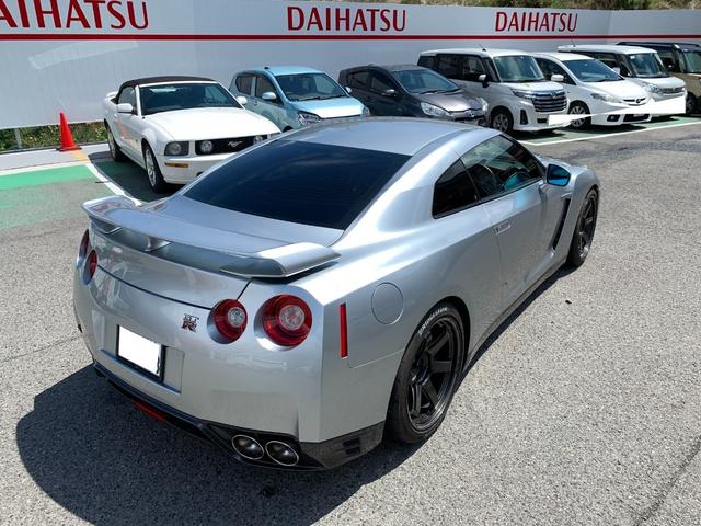 ＧＴ－Ｒ ブラックエディション　ＣＰＵ書き換え　ダイナパックセッティング　クラッチ調整済み　トラストマフラー　レイズ　ボルクレーシング２０インチホイール　弊社設定の新品タイヤ４本交換します（8枚目）