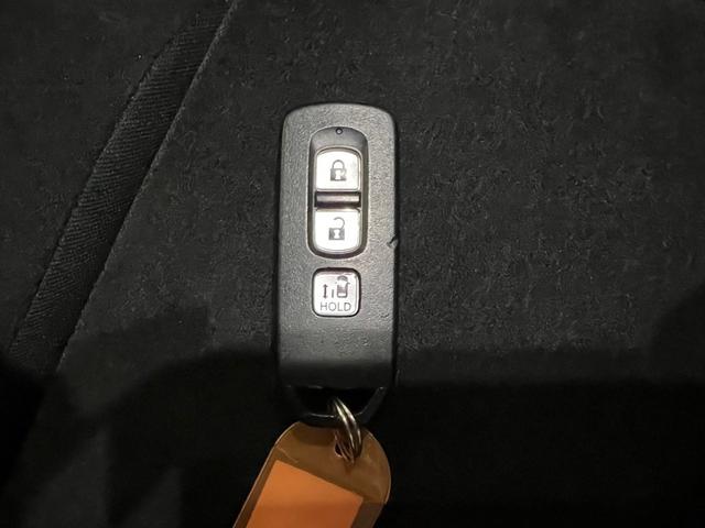 G・Lホンダセンシング 両側スライド・片側電動 TV バックカメラ Bluetooth 衝突被害軽減システム ETC スマートキー プッシュスタート(19枚目)