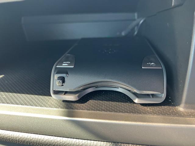 ステラ カスタムＲＳ　４ＷＤ　ＥＴＣ　ナビ　ＴＶ　ＨＩＤ　スマートキー　電動格納ミラー　ベンチシート　ＣＶＴ　盗難防止システム　ＡＢＳ　ＣＤ　ＤＶＤ再生　ＵＳＢ　Ｂｌｕｅｔｏｏｔｈ　アルミホイール　衝突安全ボディ　エアコン（8枚目）