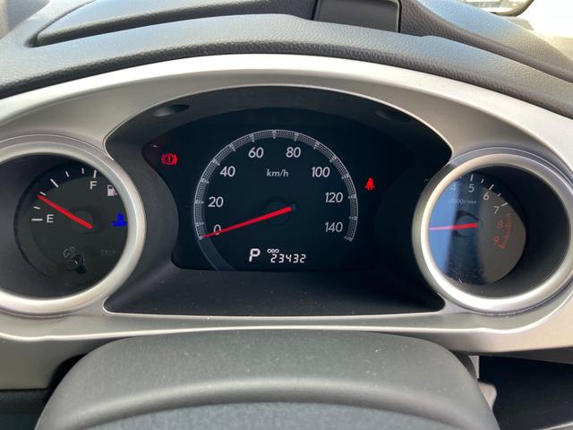 ステラ カスタムＲＳ　４ＷＤ　ＥＴＣ　ナビ　ＴＶ　ＨＩＤ　スマートキー　電動格納ミラー　ベンチシート　ＣＶＴ　盗難防止システム　ＡＢＳ　ＣＤ　ＤＶＤ再生　ＵＳＢ　Ｂｌｕｅｔｏｏｔｈ　アルミホイール　衝突安全ボディ　エアコン（22枚目）